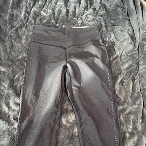 Black/Grey Reversible High-Waisted Leggings